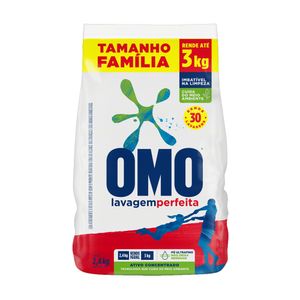 Lava Roupas em Pó OMO Lavagem Perfeita Pacote 2,4kg