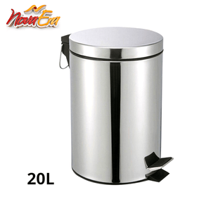 Lixeira em Aço Inox Nova Era Prata com Pedal 20L