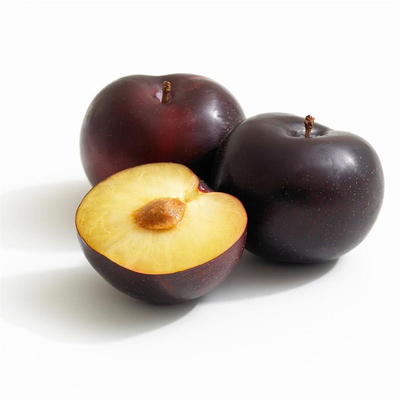 Ameixa-Fresca-Preta-1kg